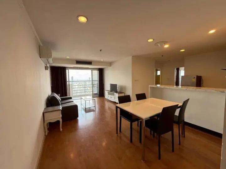Property photos for The Waterford Diamond