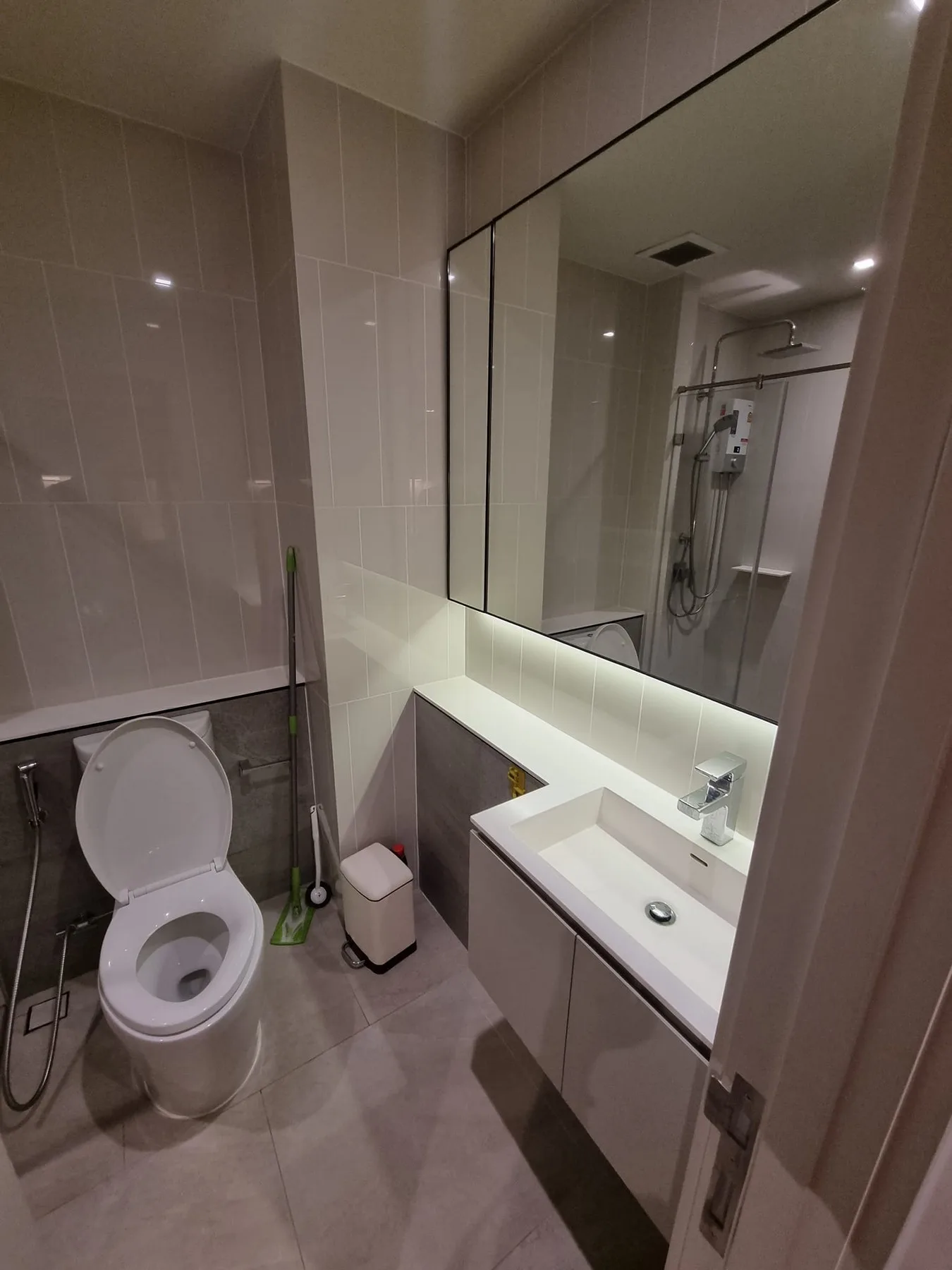 Property photos for The Reserve Phahol - Pradipat