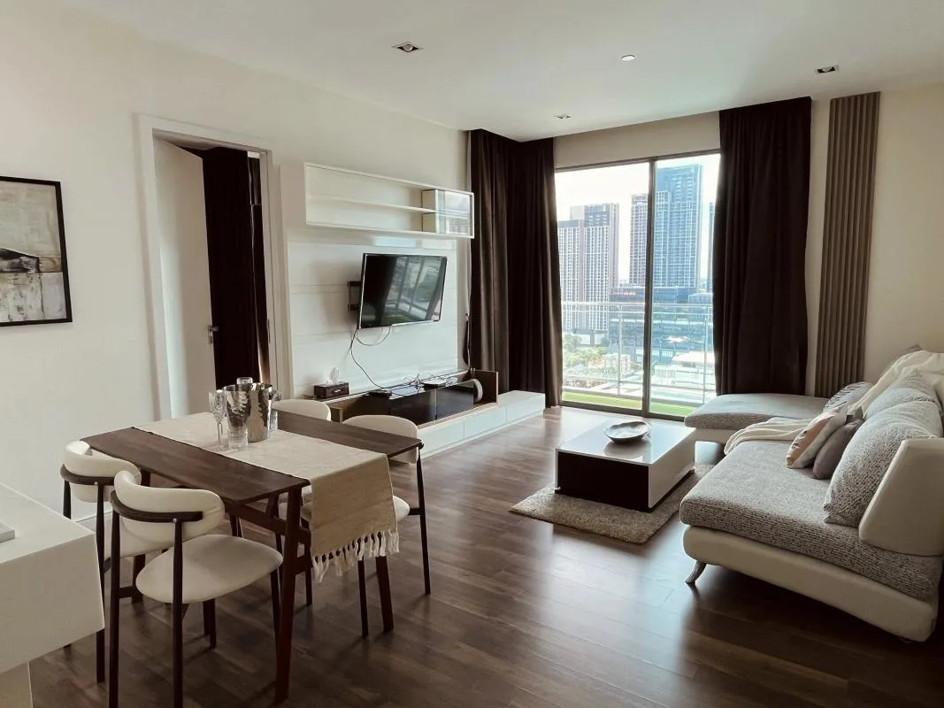Property photos for The Room Sukhumvit 62