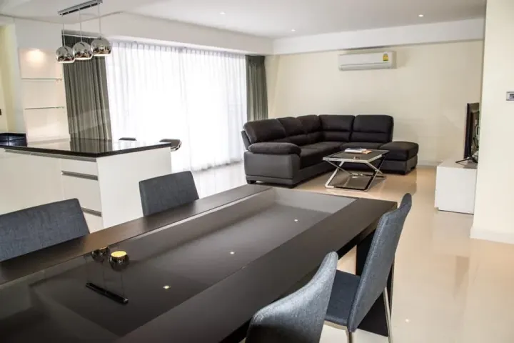 Property photos for Diamond Tower