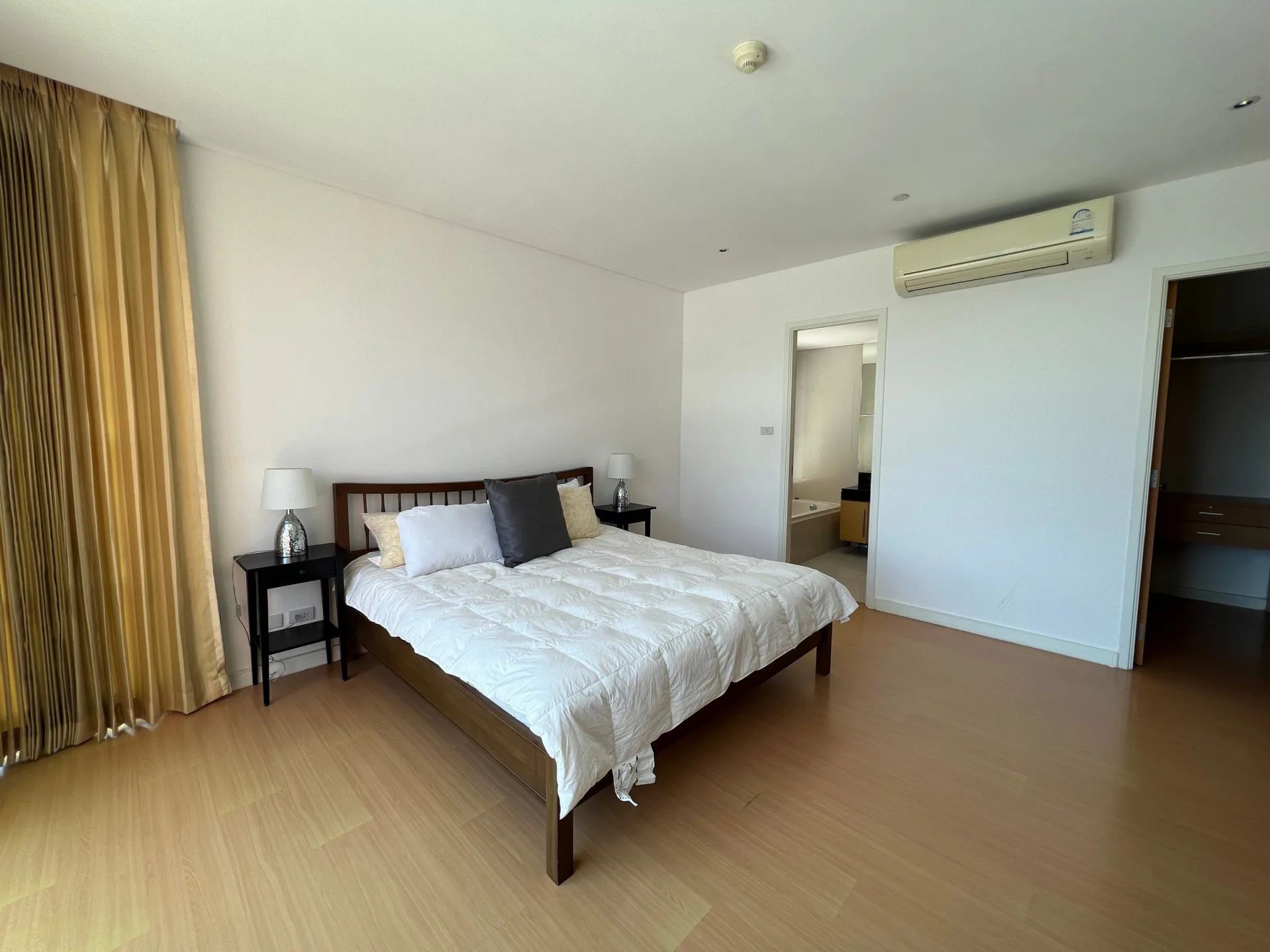 Property photos for Fullerton