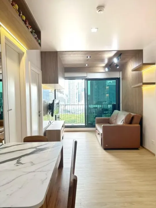 Property photos for LIFE Asoke - Rama 9