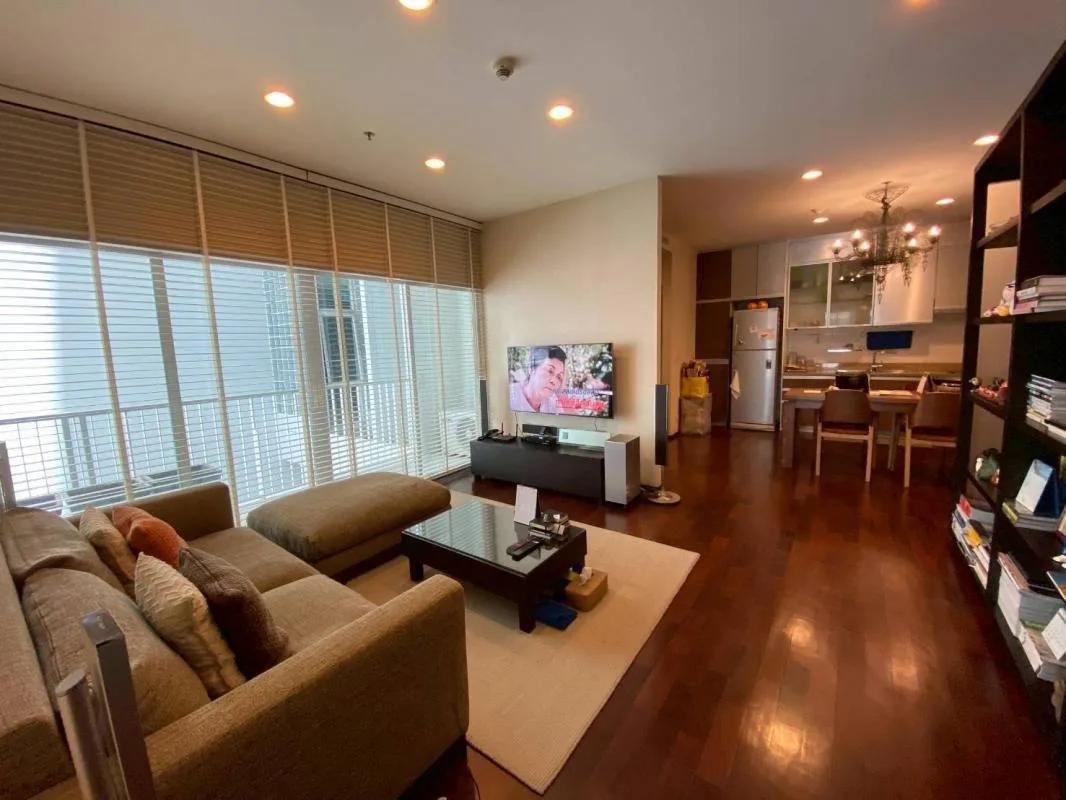 Property photos for Noble Ora