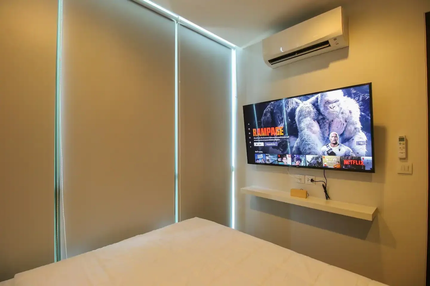 Property photos for Wish Signature  Midtown Siam