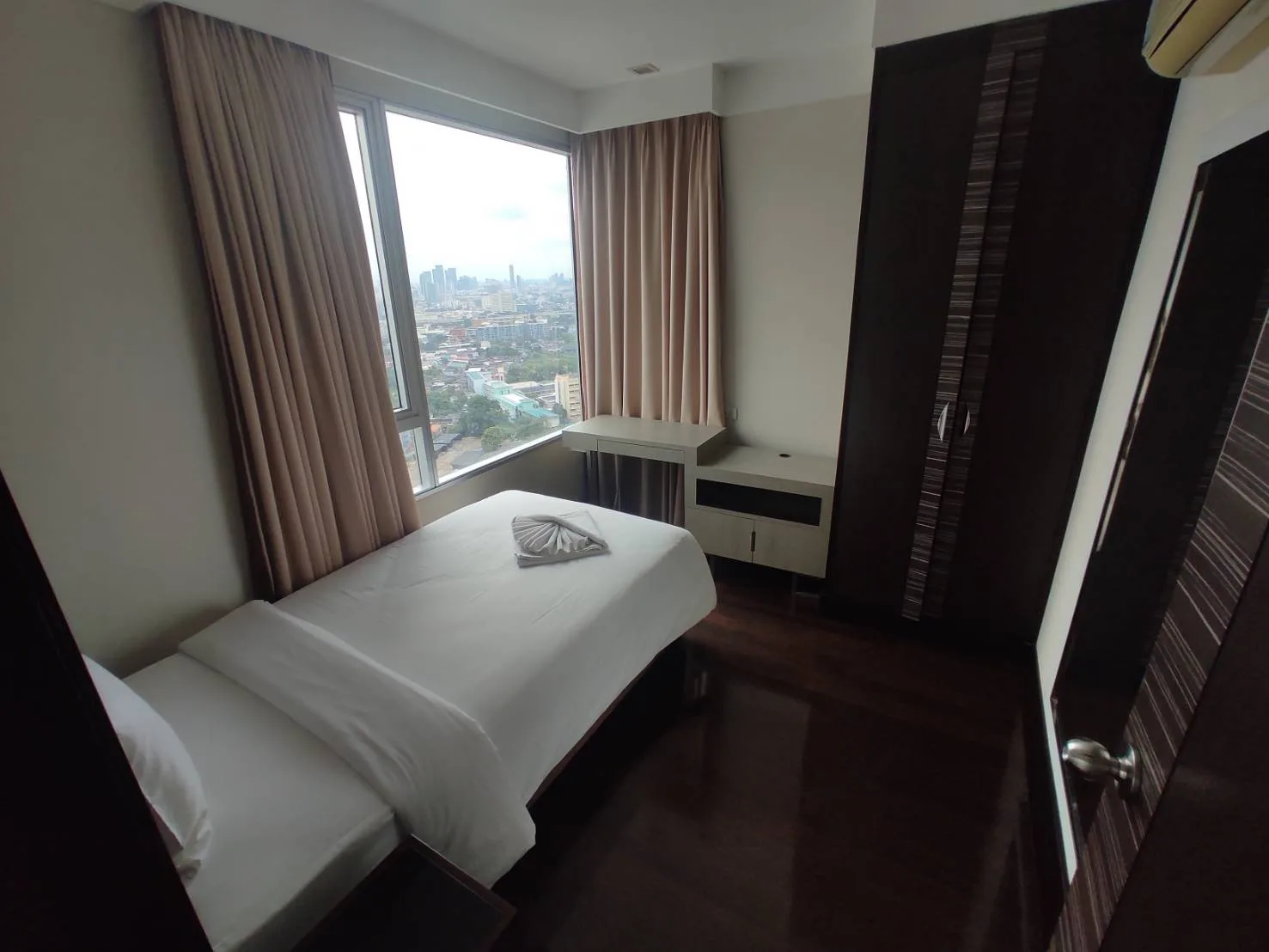 Property photos for Jasmine Grande Residence