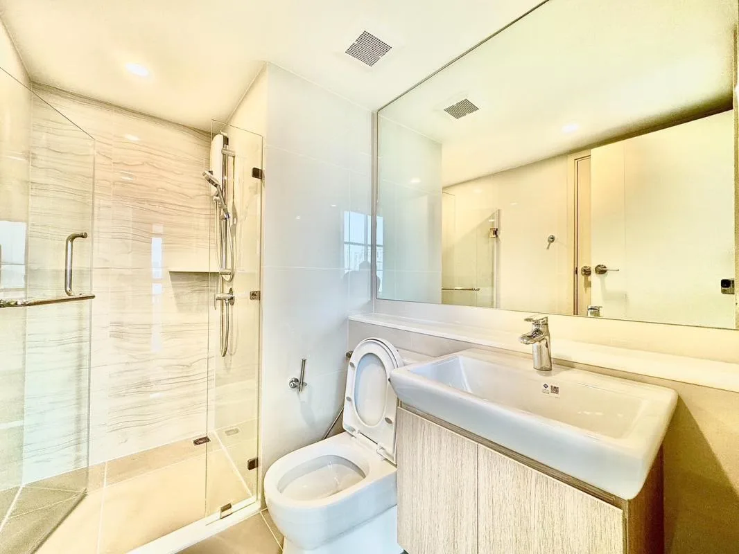 Property photos for Life Rama 4 - Asoke