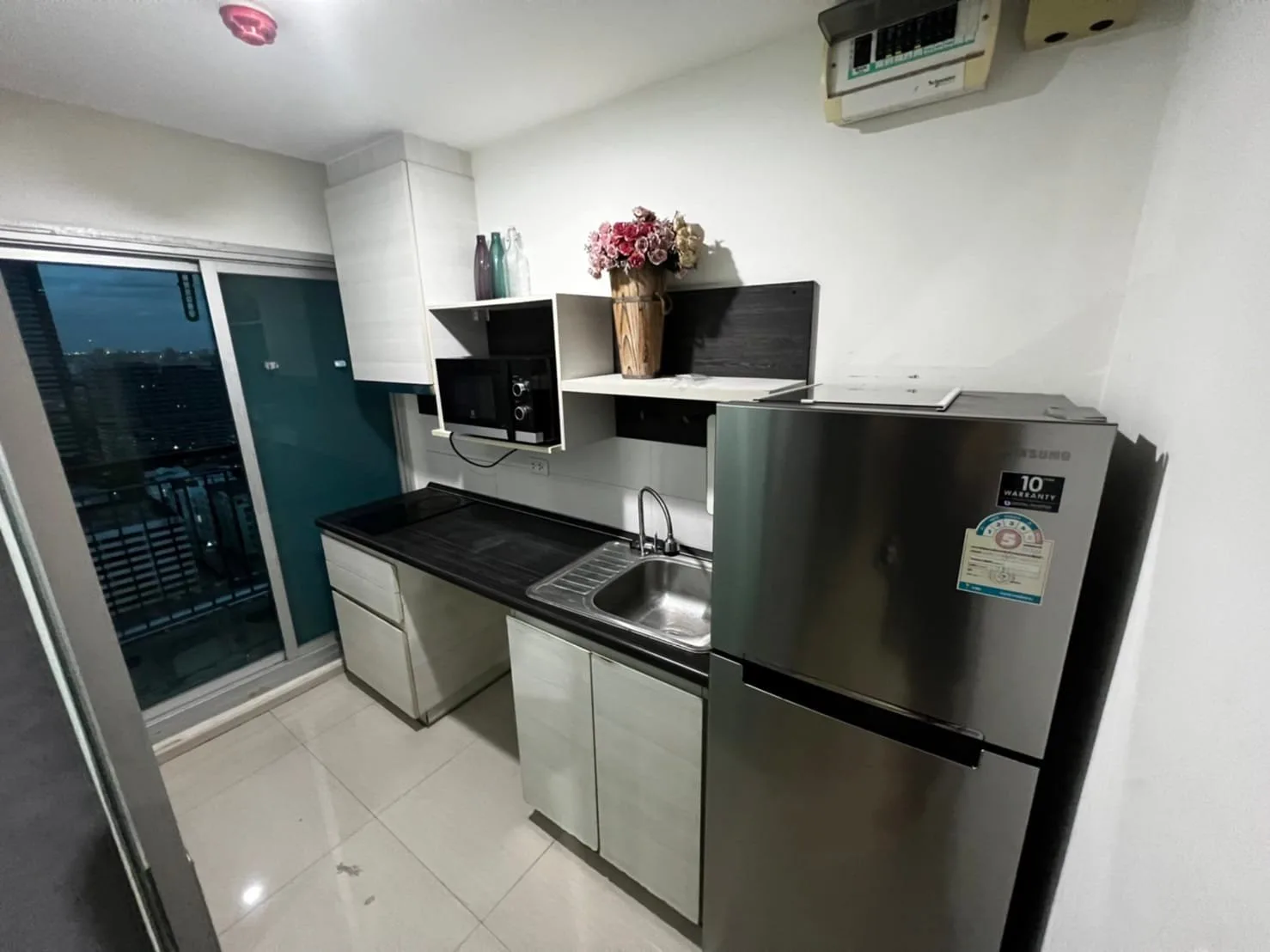 Property photos for Life Ratchadapisek