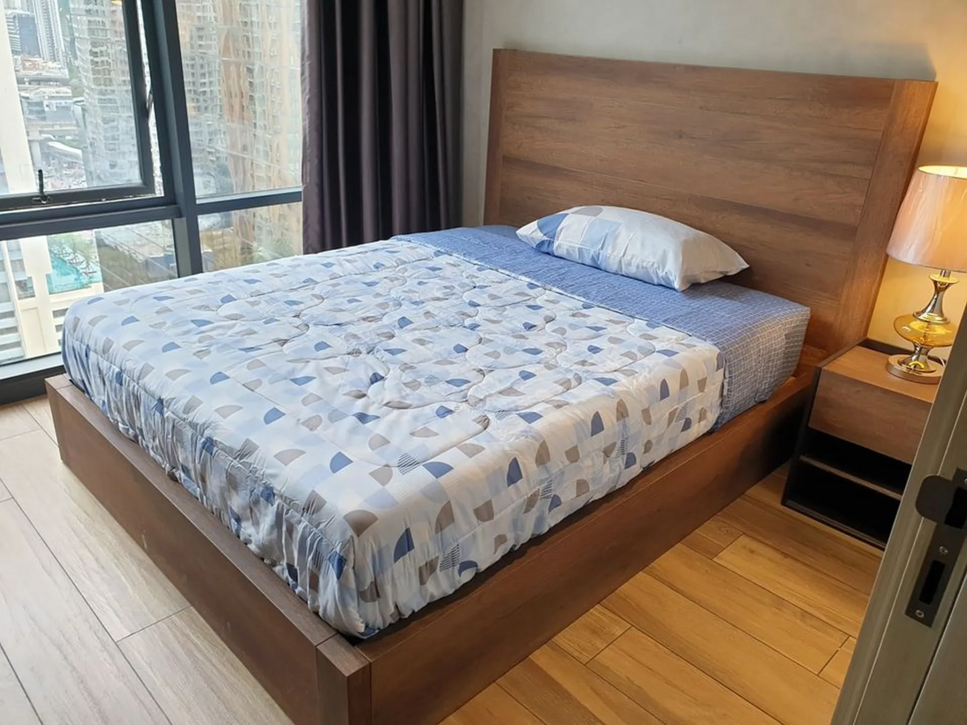 Property photos for The Lofts Asoke