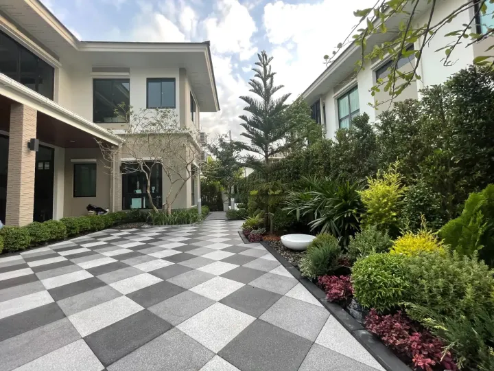 Property photos for Prinn Sathorn-Ratchaphruek