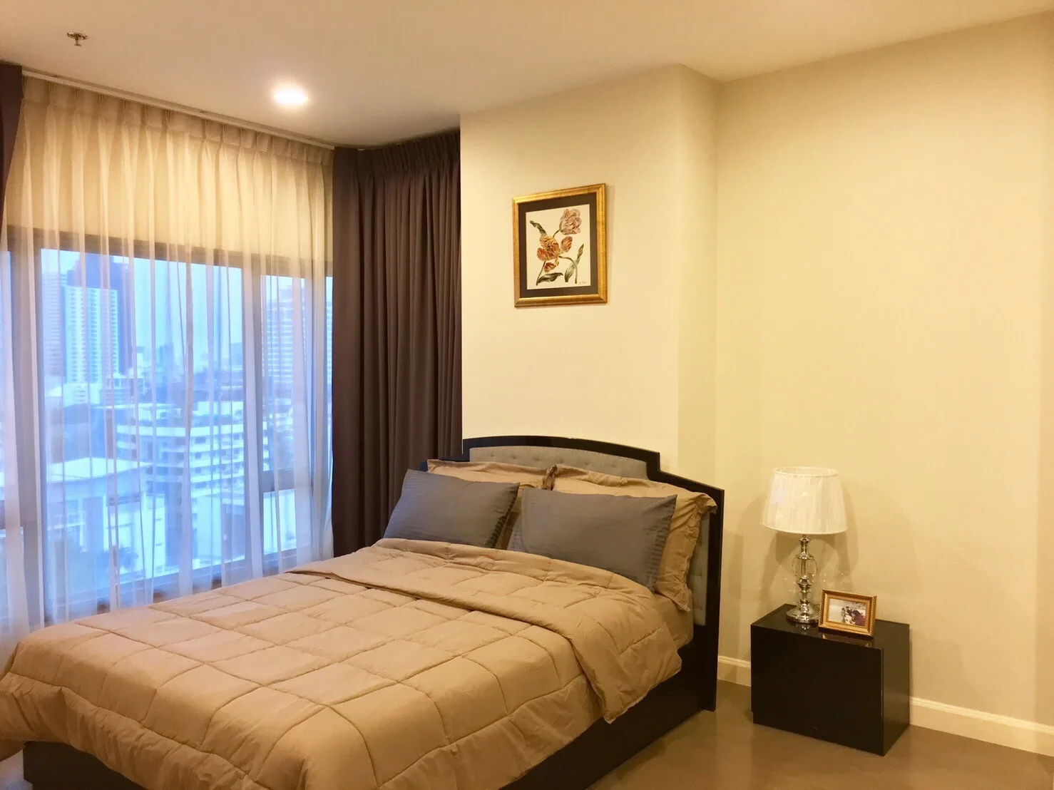Property photos for The Crest Sukhumvit 34