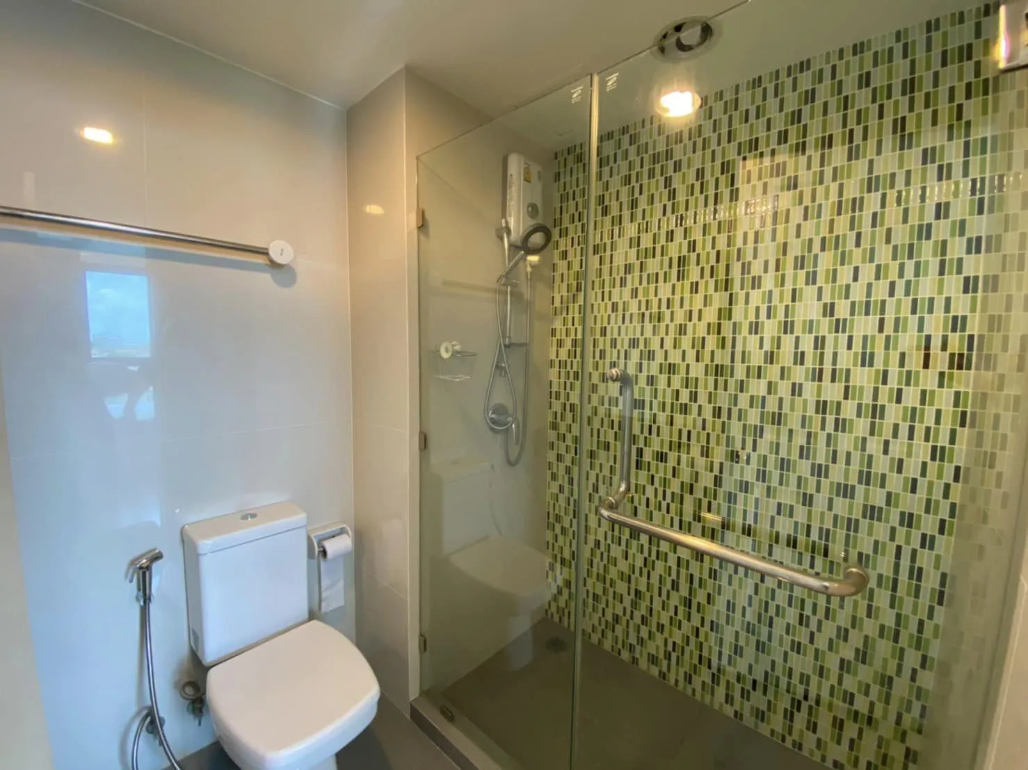 Property photos for Chateau In Town Phahonyothin 32