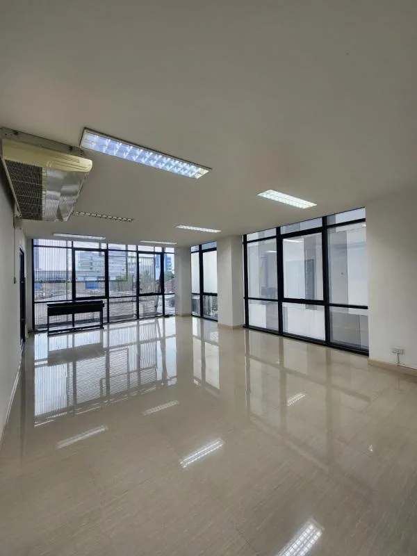Property photos for Mahatun Rama 3