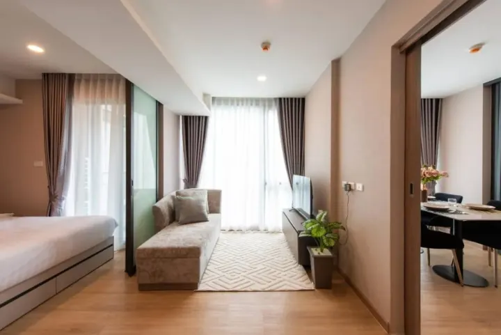Property photos for Lloyd Soonvijai-thonglor