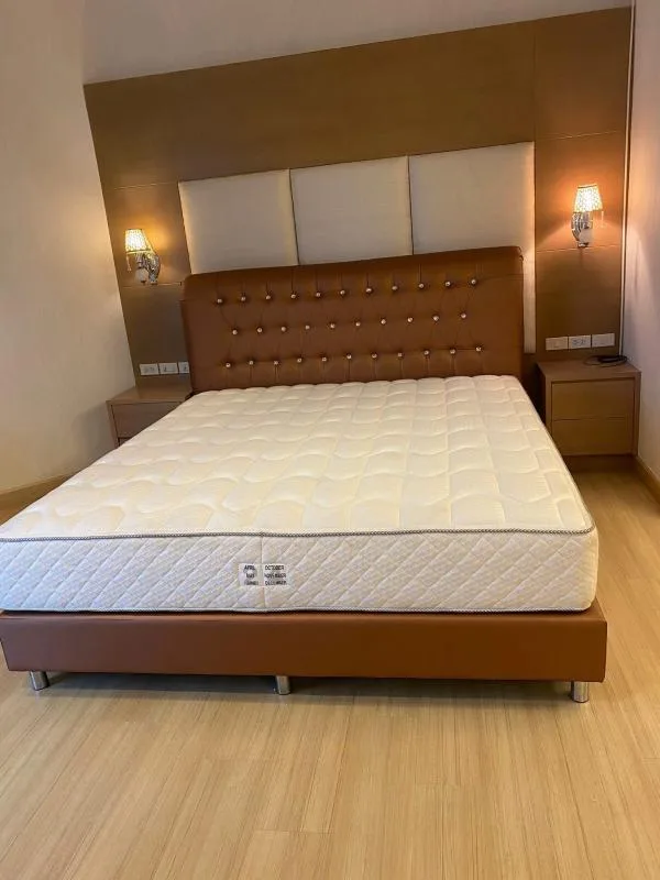 Property photos for Baan Sathorn Chaopraya