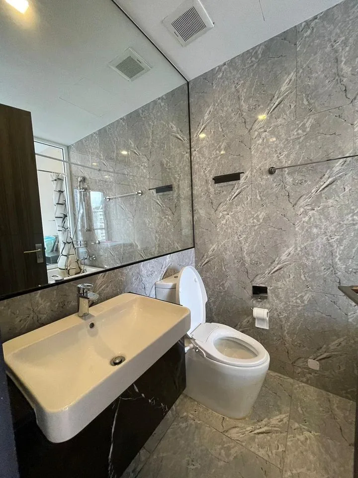 Property photos for Ashton Asoke