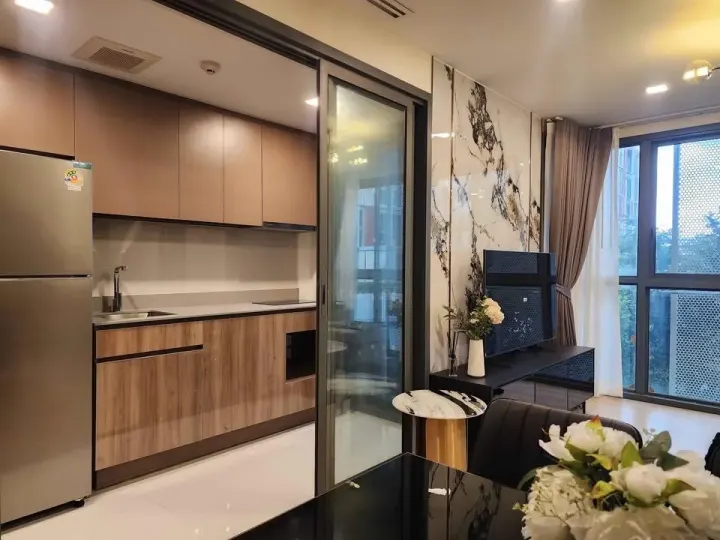 Property photos for Taka Haus Ekamai 12