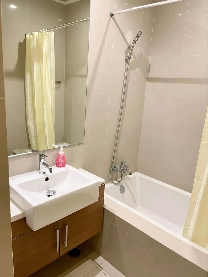 Property photos for Noble Reveal