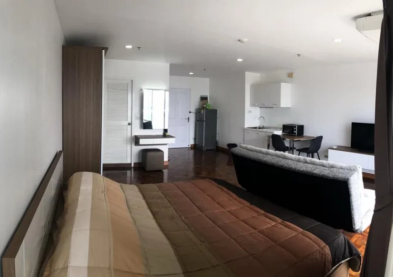 Property photos for Silom Suite