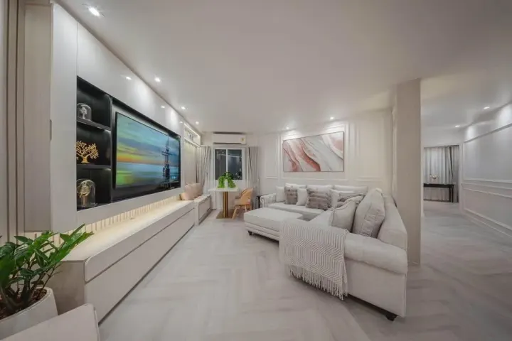 Property photos for Fortune Condo Town