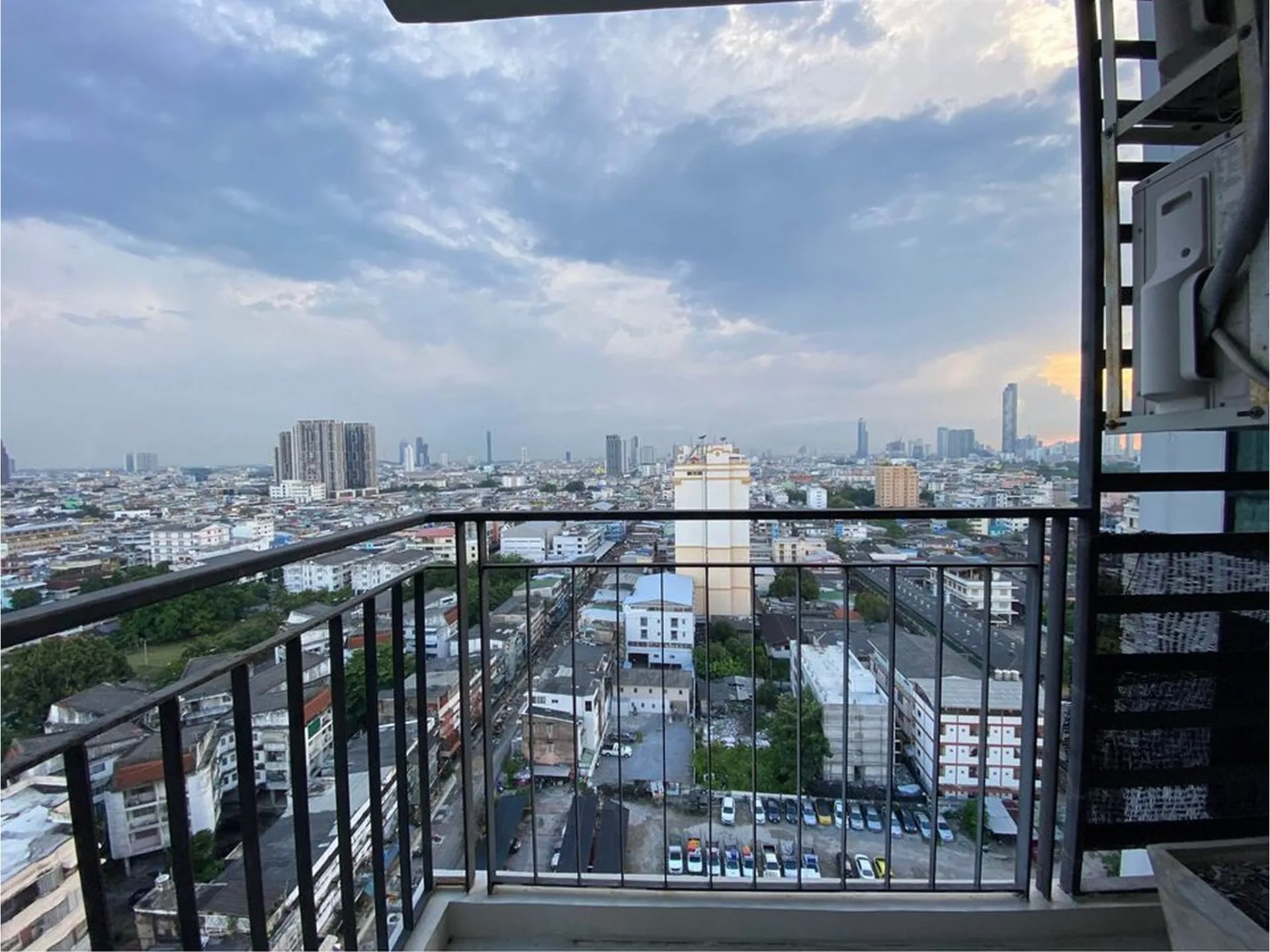 Property photos for Bangkok Horizon Sathorn