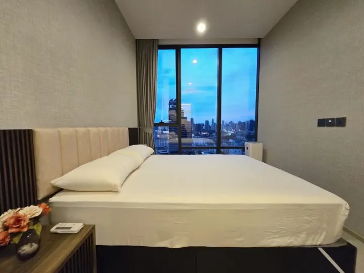 Property photos for The Extro Phayathai-rangnam
