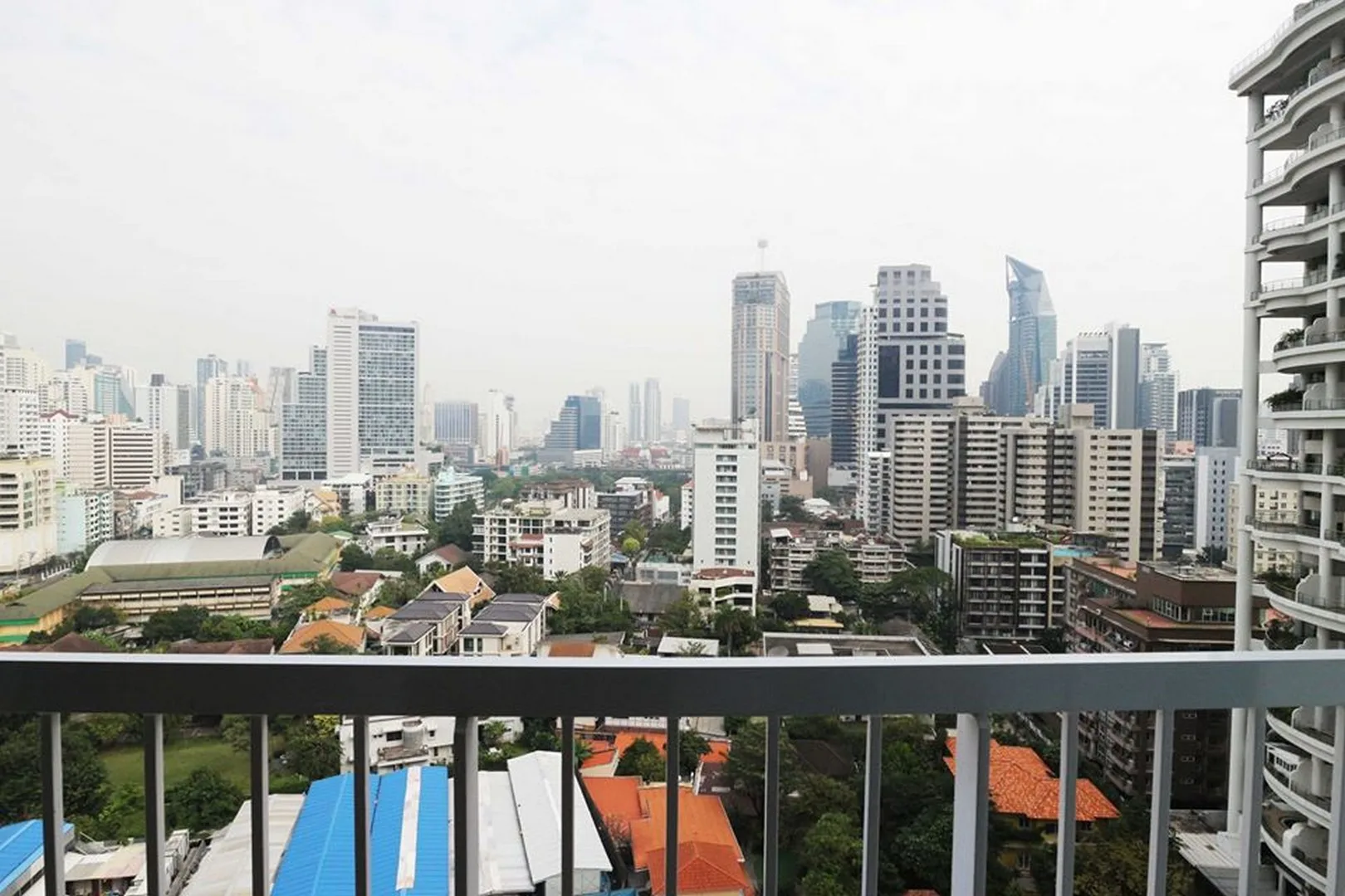 Property photos for Park Origin Phromphong