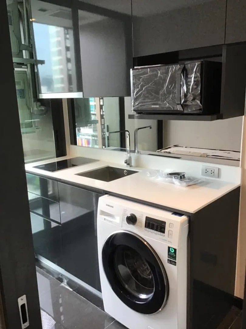 Property photos for Altitude Samyan - Silom