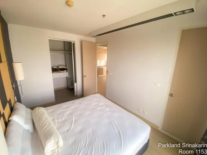 Property photos for The Parkland Srinakarin