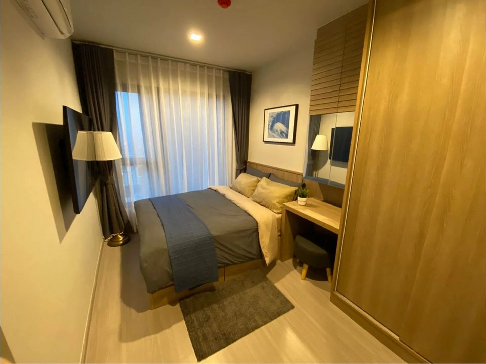 Property photos for LIFE Asoke - Rama 9