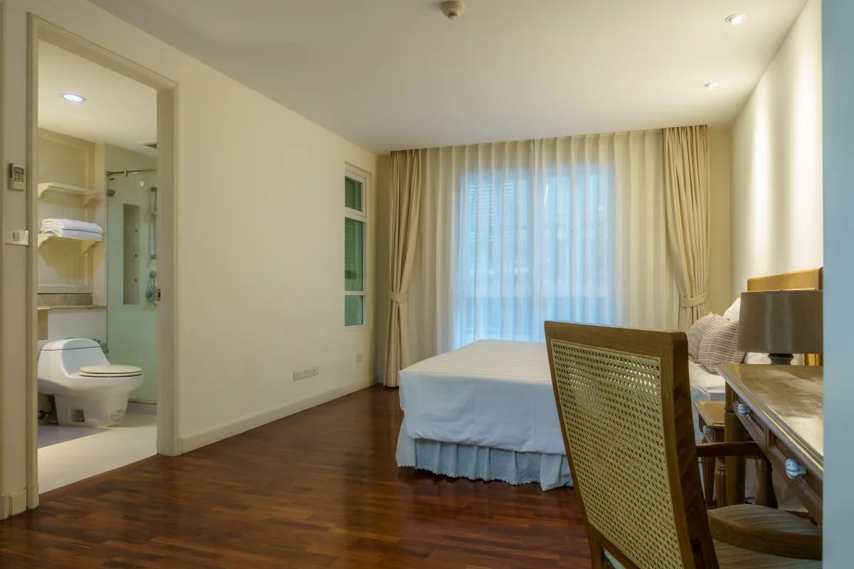 Property photos for Baan Pipat