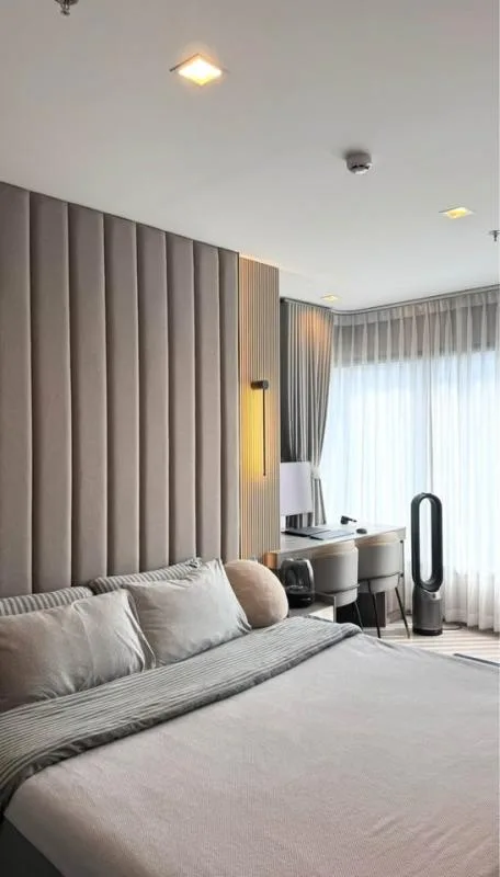 Property photos for Life Asoke Hype
