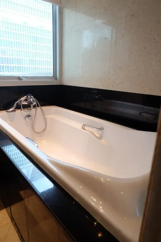 Property photos for Royal Residence Park