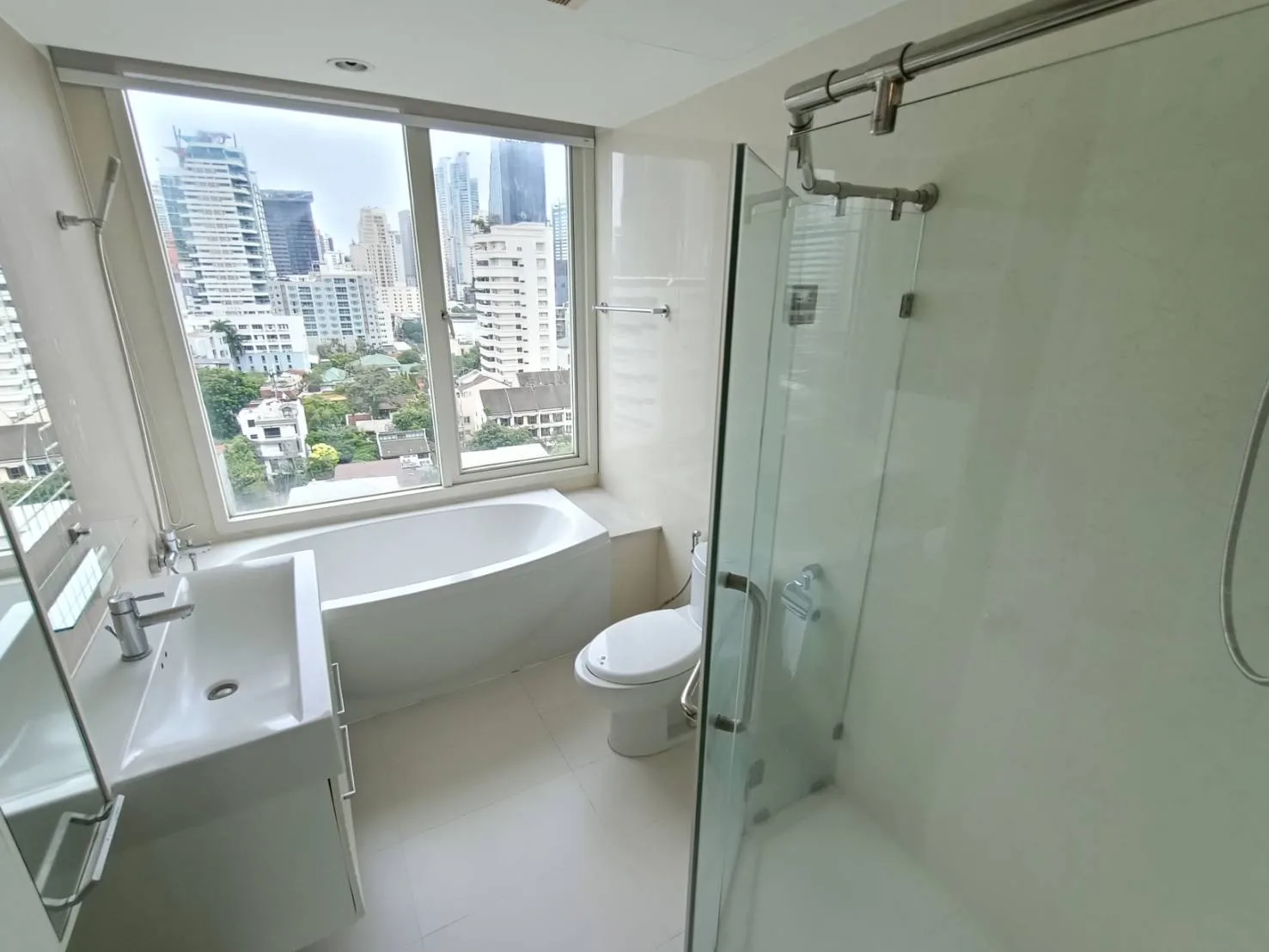 Property photos for Baan Siri 31