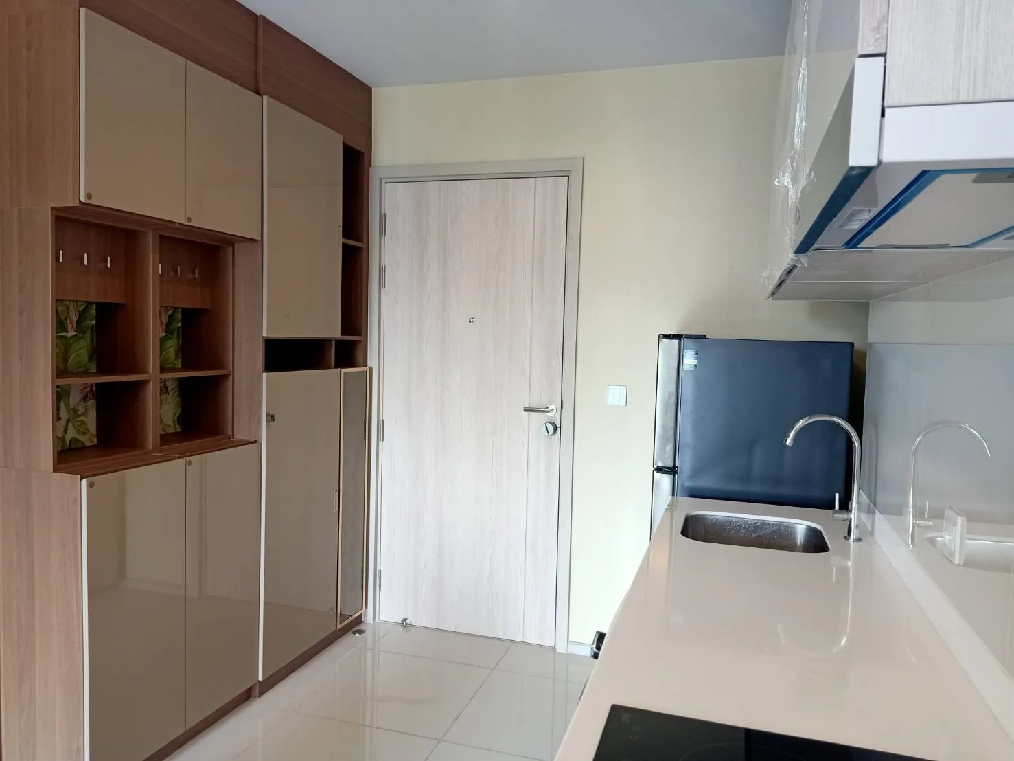 Property photos for Life One Wireless