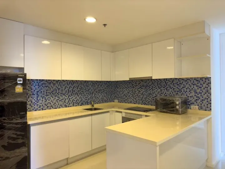 Property photos for The Royal Maneeya
