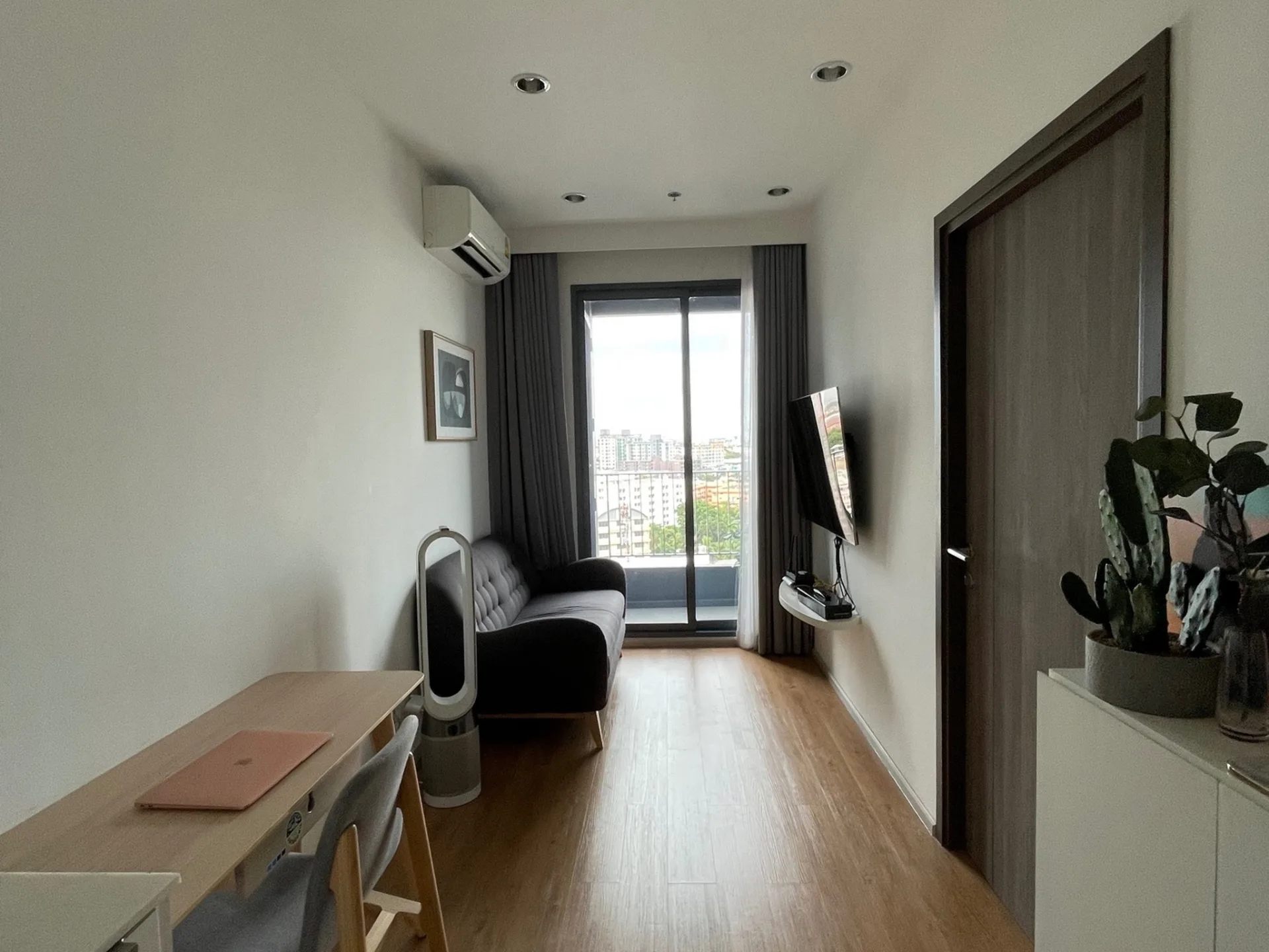 Property photos for IDEO Mobi Sukhumvit 66