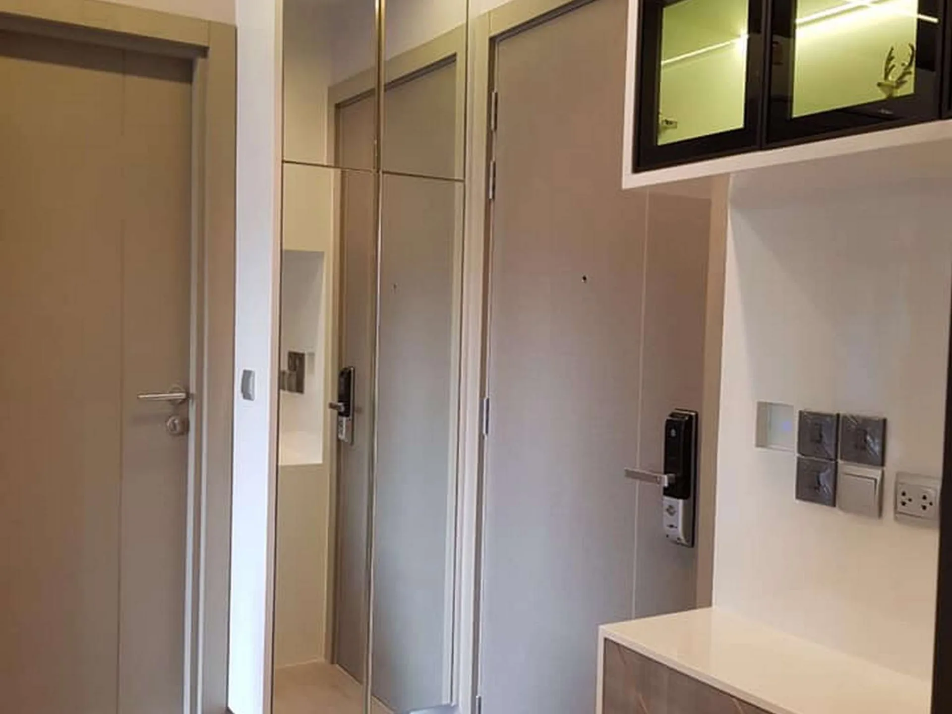 Property photos for LIFE Asoke - Rama 9