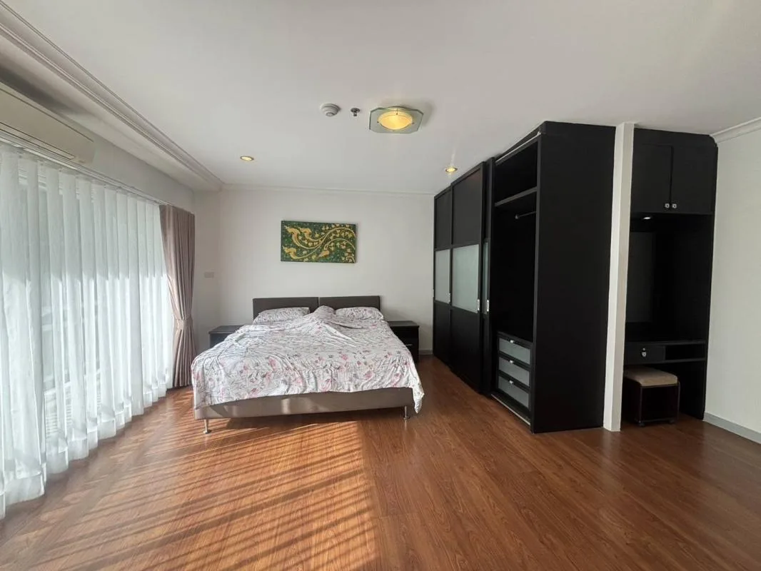 Property photos for Grand Park View