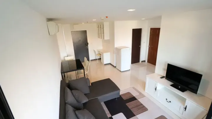 Property photos for Knightsbridge Bearing