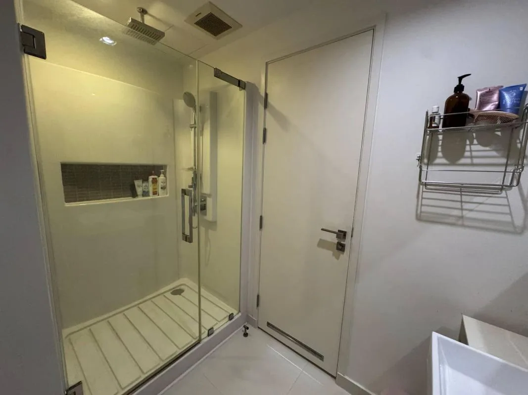 Property photos for The Room Sathorn - Taksin