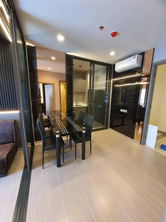 Property photos for Life Asoke Hype