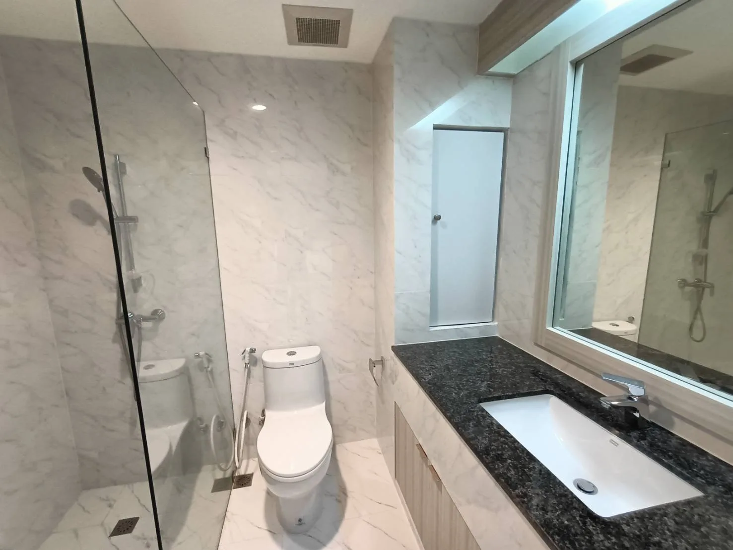 Property photos for Raj Mansion