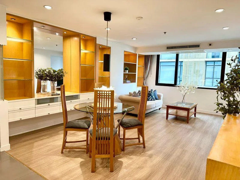 Property photos for The Royal Place 1