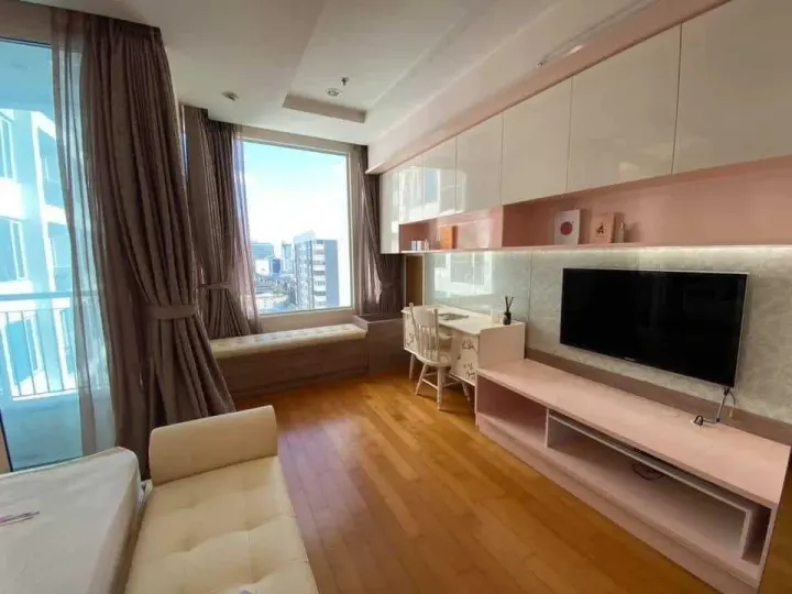 Property photos for Villa Rachatewi