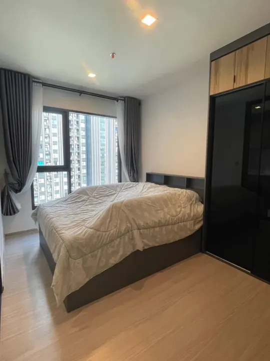 Property photos for Life Asoke Hype