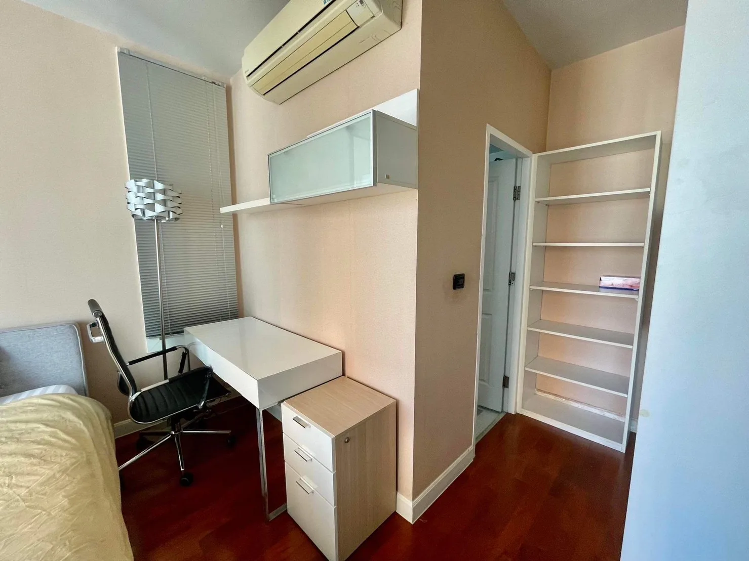 Property photos for Siri Residence