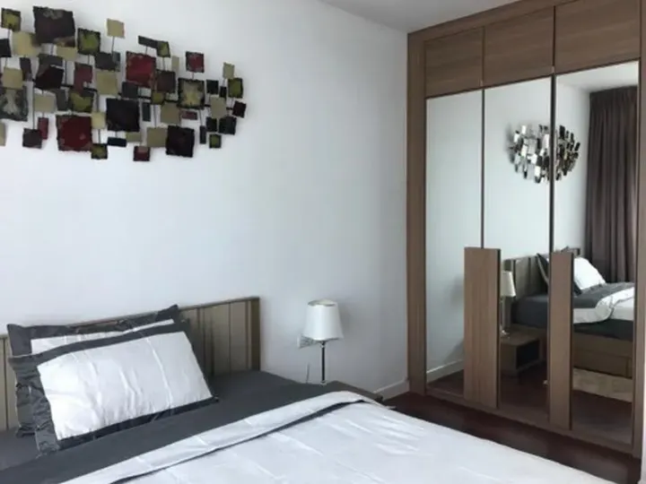 Property photos for Circle Condominium