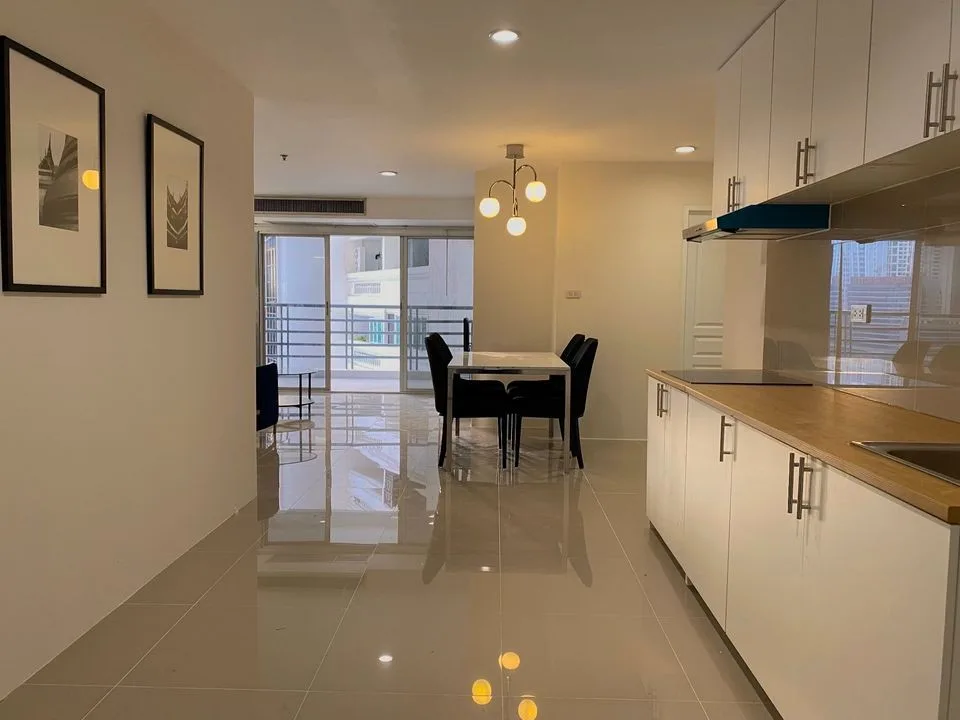 Property photos for The Waterford Diamond