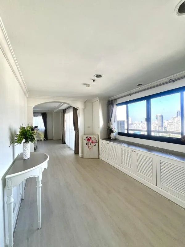 Property photos for G.p. Grande Tower
