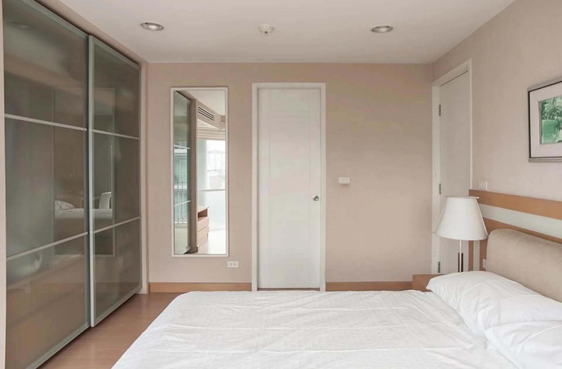 Property photos for The Bangkok Thanon Sub